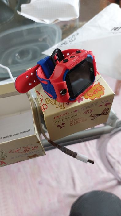 Сагат сатылады кыздарга