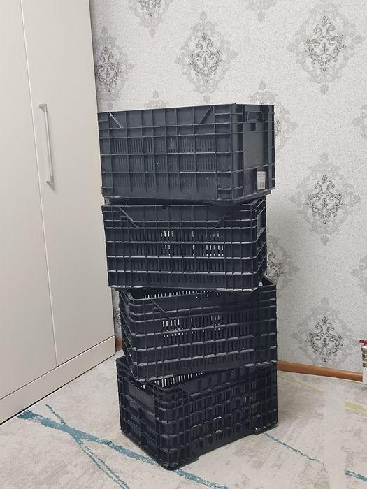 Пластиковый ящик продаются