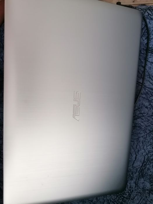 Лаптоп Asus X540 S