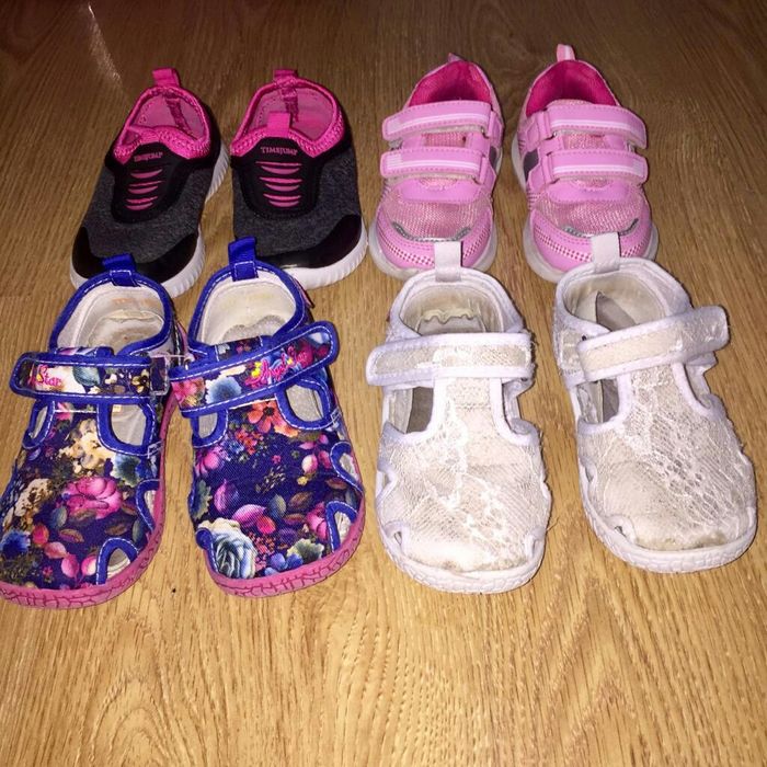 Продам детскую обувь