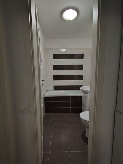 Apartament două camere zona Unirii - de închiriat
