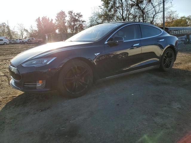 Tesla s 2014 г.в.