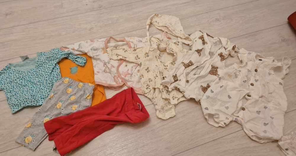 Пакет вещей на девочку 0-6, 6-9 месяцев