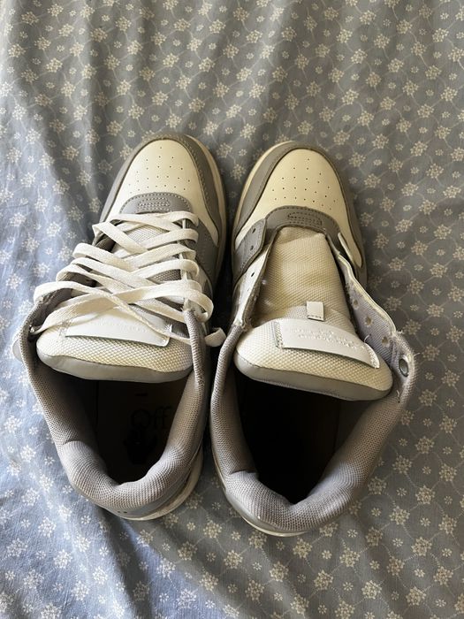 off-white, negociabil