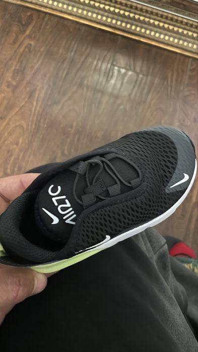 Adidasi Nike copii ca noi marime 25