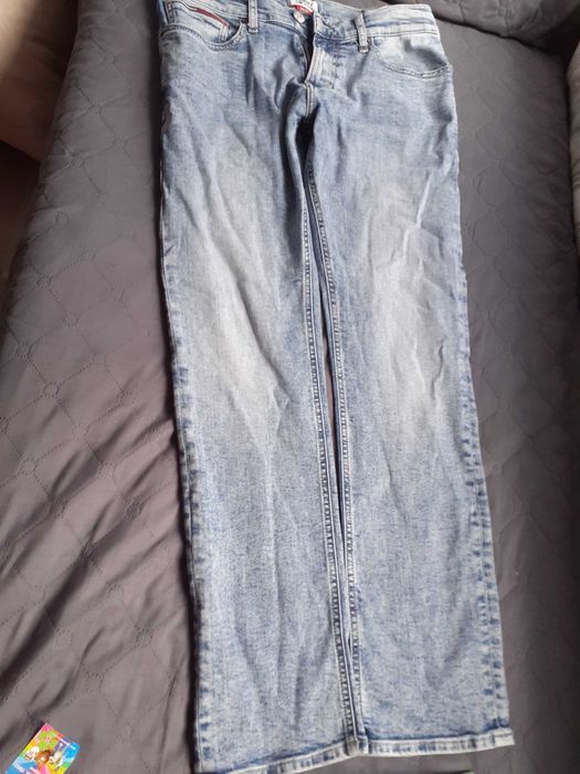 Мъжки дънки ,5 чифта ,един размер