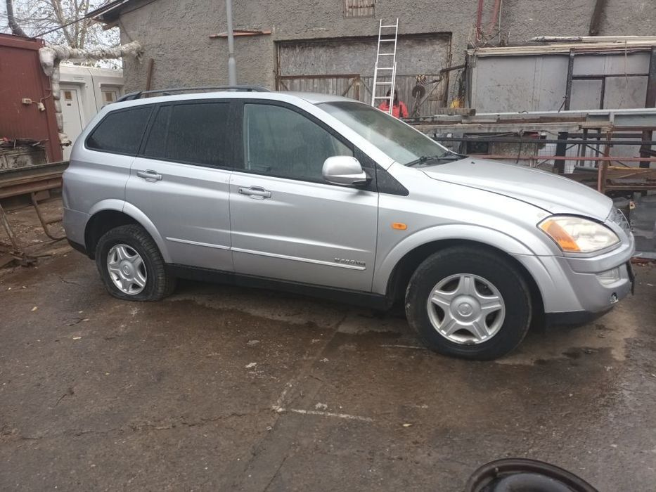 Dezmembrari  Ssangyong KYRON  2005  > 0000 2.0 Xdi 4x4 Motorina