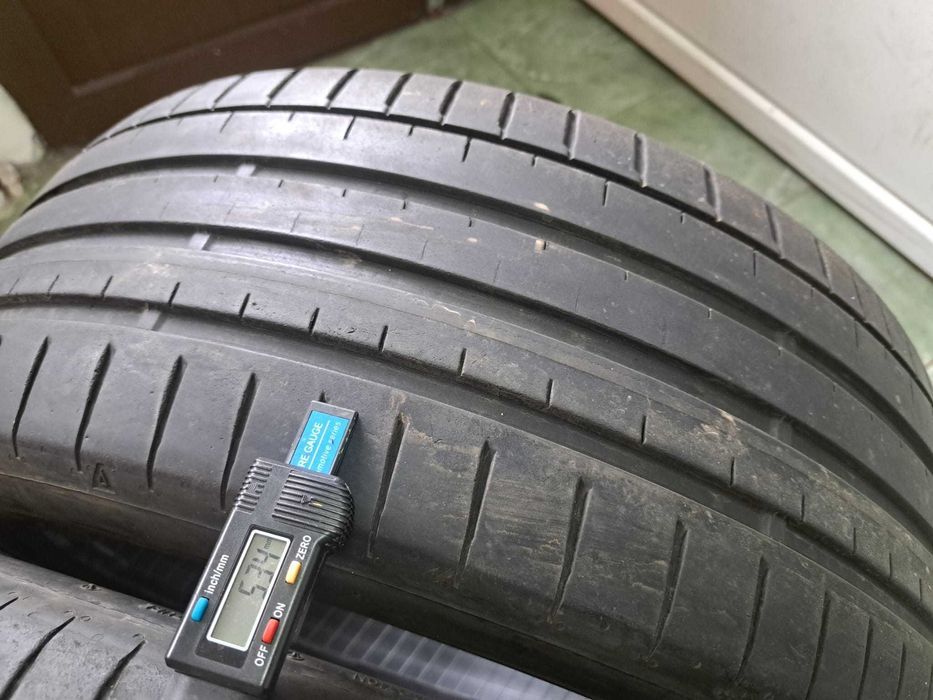 2 anvelope 245/45 R19 Falken