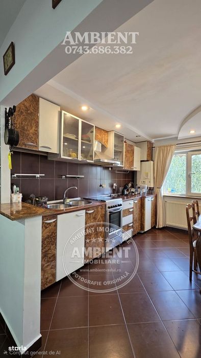 Apartament cu 3 camere, mobilat și utilat, VASLUI - zona CENTRU;