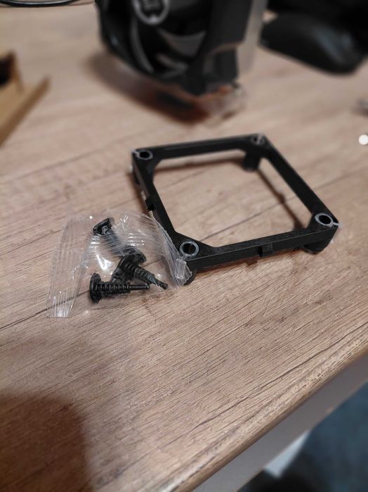 Arctic Freezer 7 X CO,  în stare impecabilă