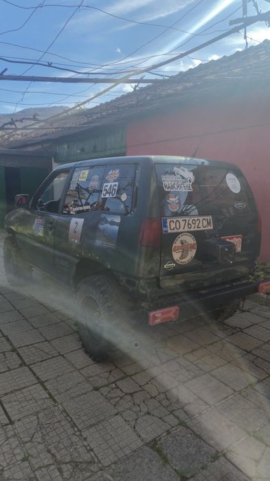 Nissan terrano 2 2.7tdi