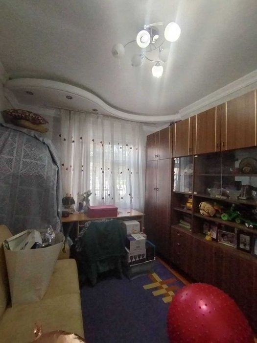 Продается 5х комн квартира 117кв на 1м этаже Горгаз цена 92000 у.е