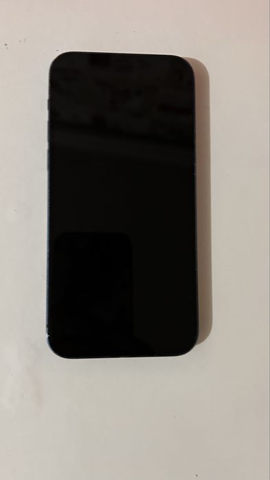 Продам Iphone 12