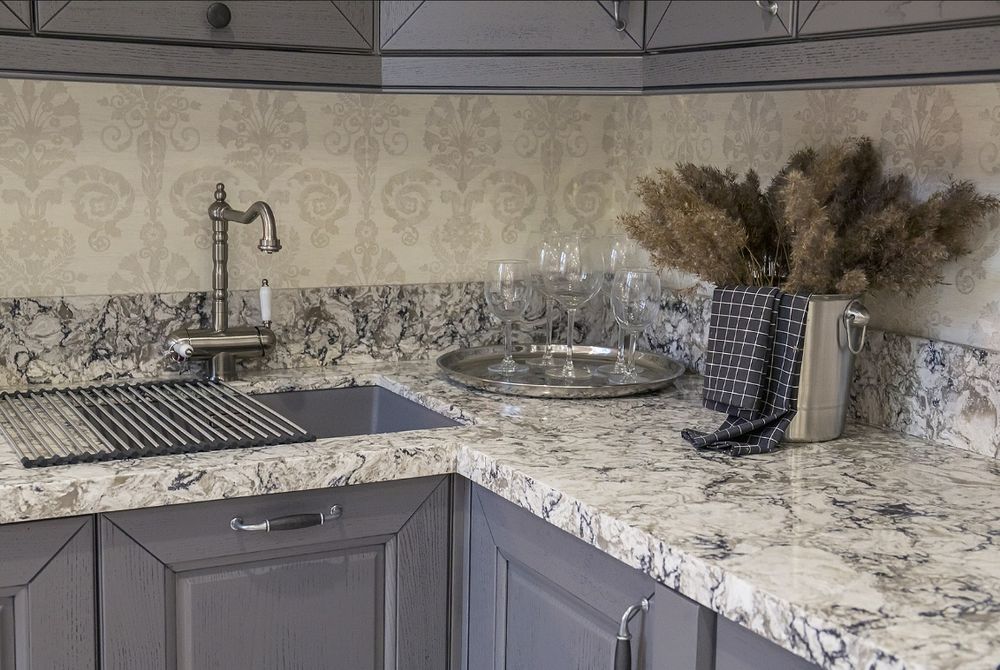 Столешницы из искусственного камня кварц акрил