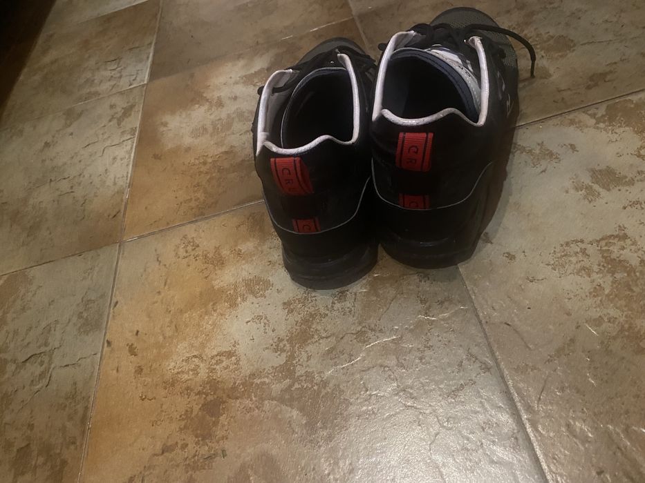 Giuseppe zanotti london velvet gold, Valentino, Armani jeans , Versace