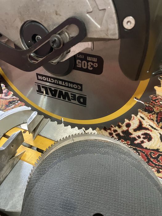 Dewalt Импакт настолен циркуляр прахусмукачка Makita  BOSCH STNLEY