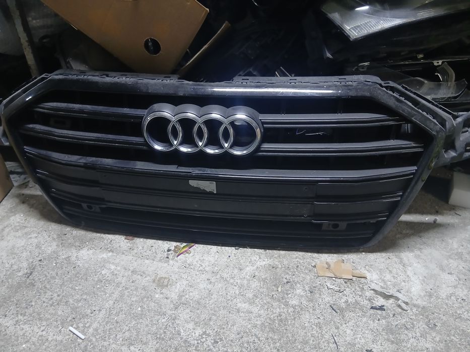 Решетка audi a6 c8