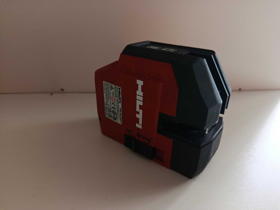 Laser Verde Boloboc HILTI PM 20-CG 4 Combilaser cu 2 linii si 4 puncte cumpana cruce