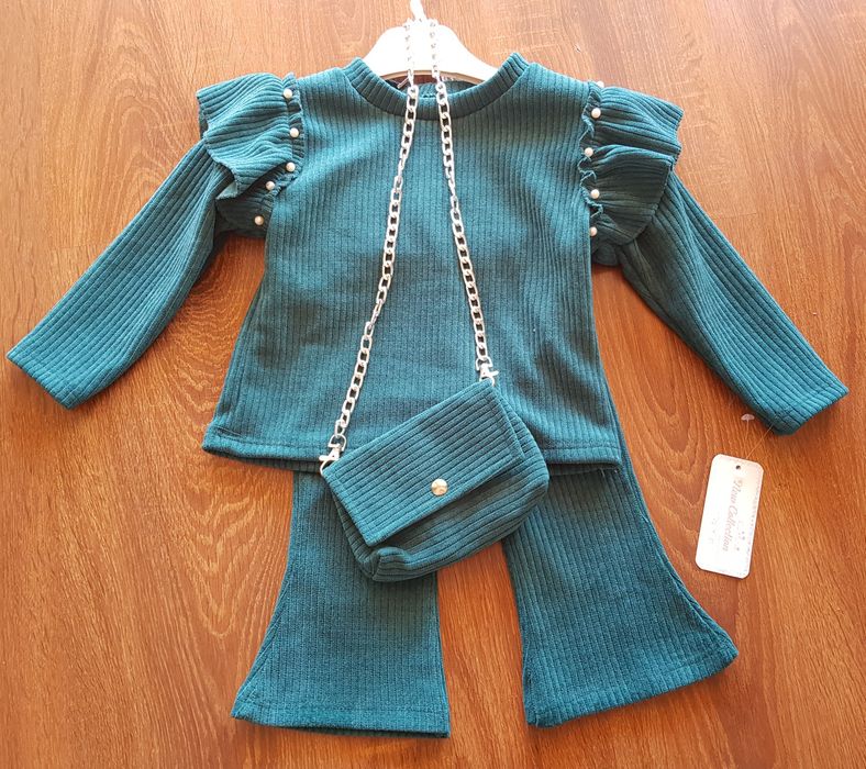 Compleu/Trening pentru fetite cochete