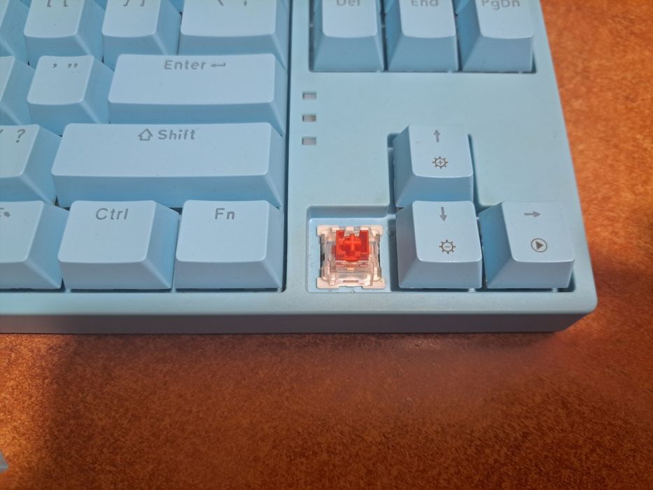 Tastatura mecanica qwertykey ,switchuri red