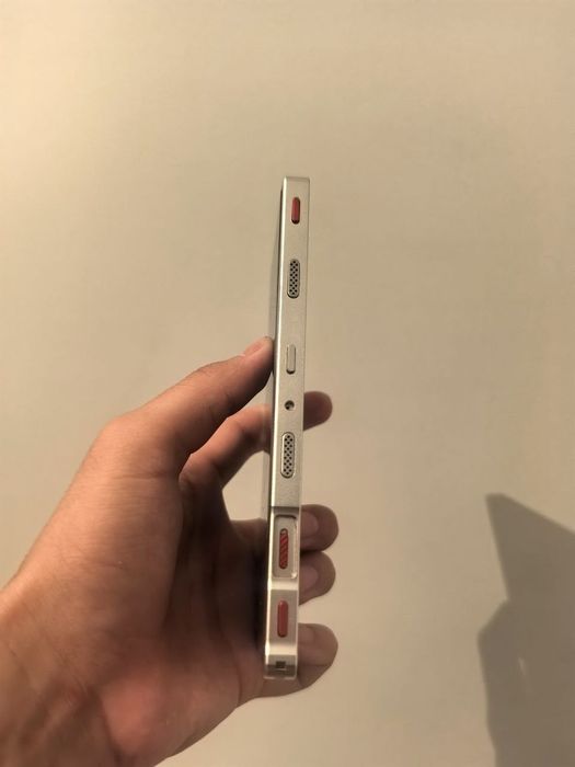 RedMagic 8S pro 16+12/512