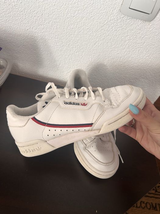 Бели кецове - adidas, George