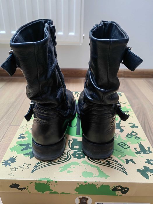 Cizme piele scurte femei