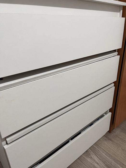 Срочно продаю 2 шкафа