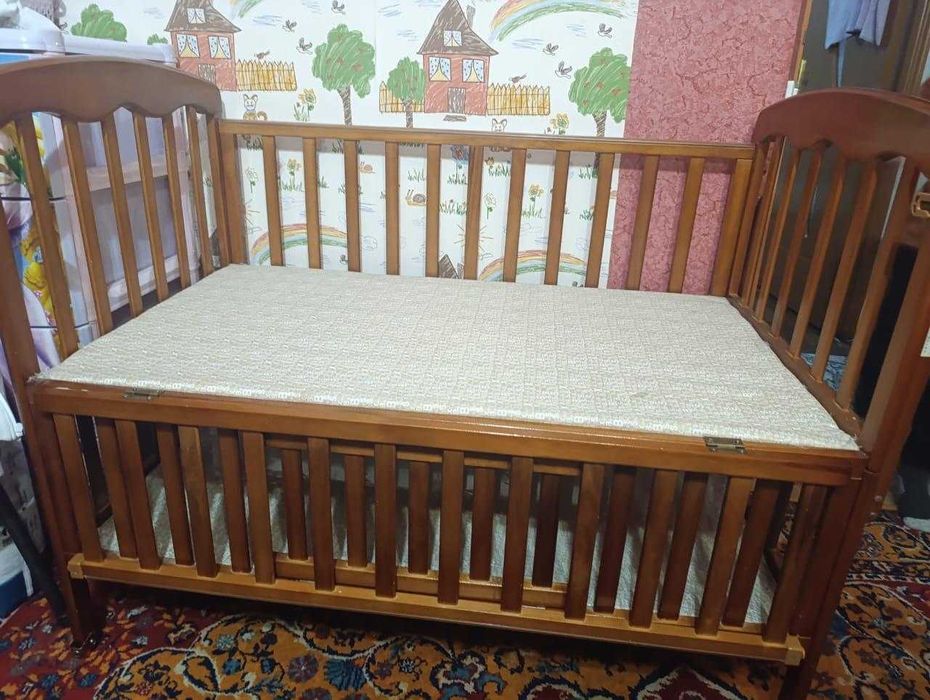 Кроватка детская б/у
