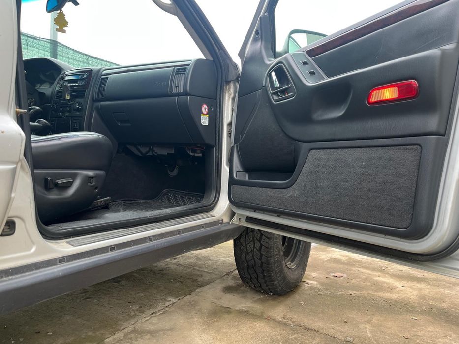 JEEP Grand Cherokee 2002 — imagine 3