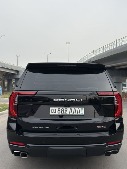 GMC Yukon Denali 2025