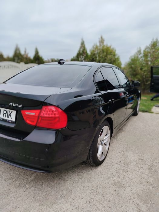 BMW Seria 3 2009 — imagine 2