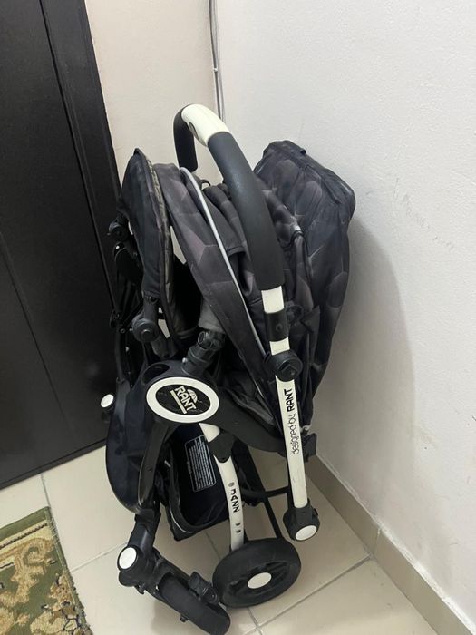 Коляска детская прогулочная