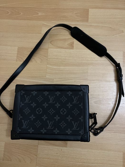 Louis Vuitton Soft Trunk Чанта Като Нова