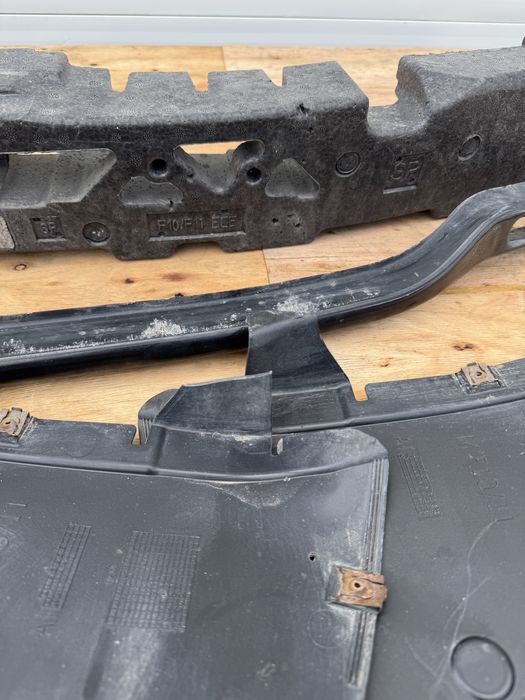 OEM M paket Оригинален М пакет F10 пълен комплект (20 части) или частично B39 Mineral Gray Metalic