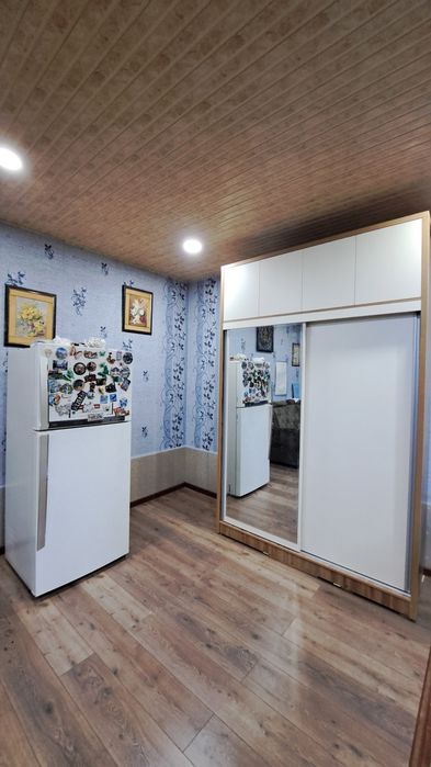 ARENDA Student Qizlarga