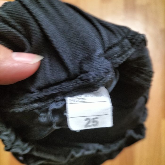 Продам детские джинсы