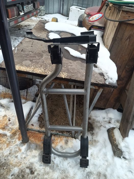 Продам лестницу на авто