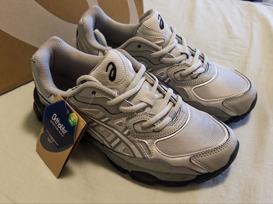 Asics Gel NYC 42