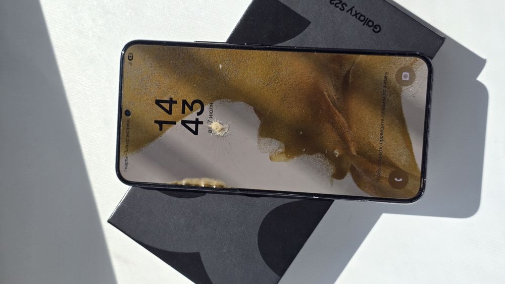 Samsung Galaxy S22+ ( s22 plus , S22 , s22 плюс )