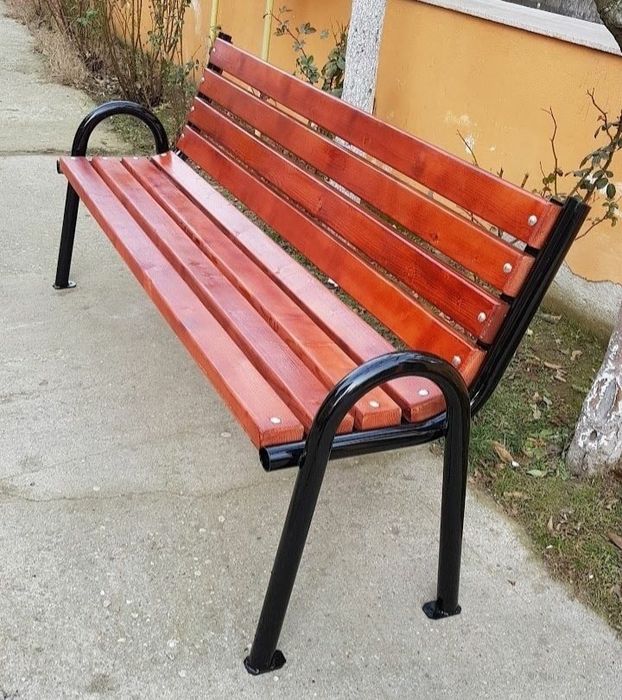Banca pentru PARC / GRADINA ( spatiu verde )