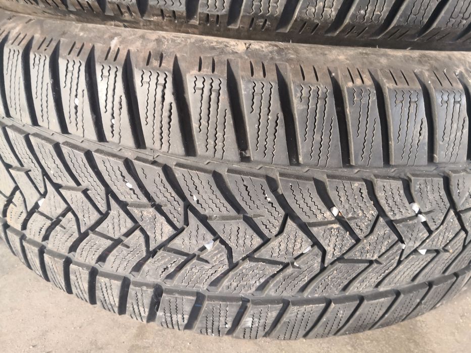 225 55 17 цола гуми dunlop dot 20 4 броя