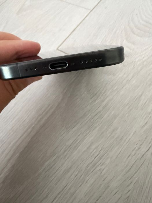 В гаранция е телефона