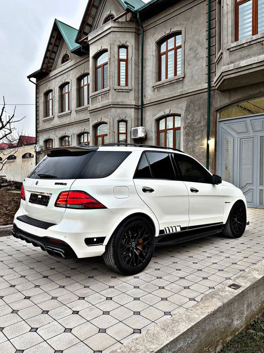 Mersedes Benz Gle Amg 63  V8  5.5 Biturbo
