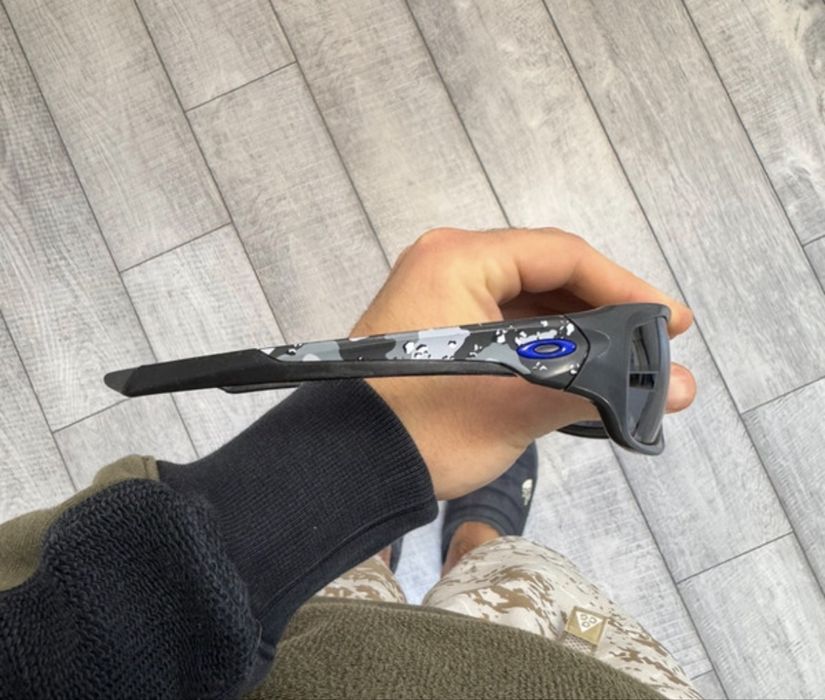 ochelari de soare polarizati oakley valve infinite hero