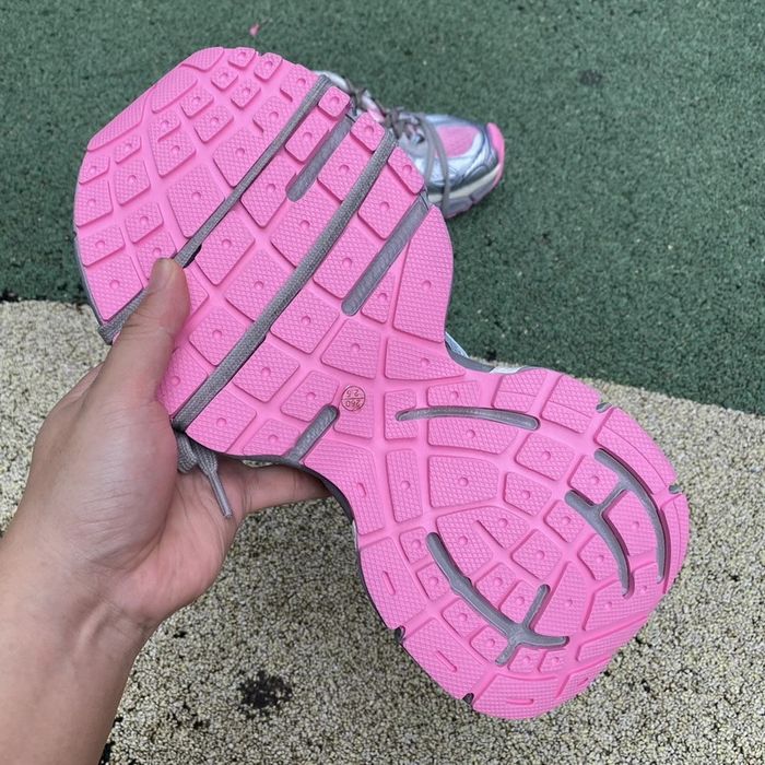 Balenciaga 3XL - Pink/Tan