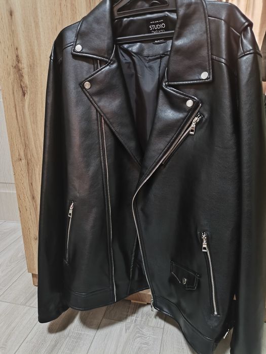 Продам кожанную куртку