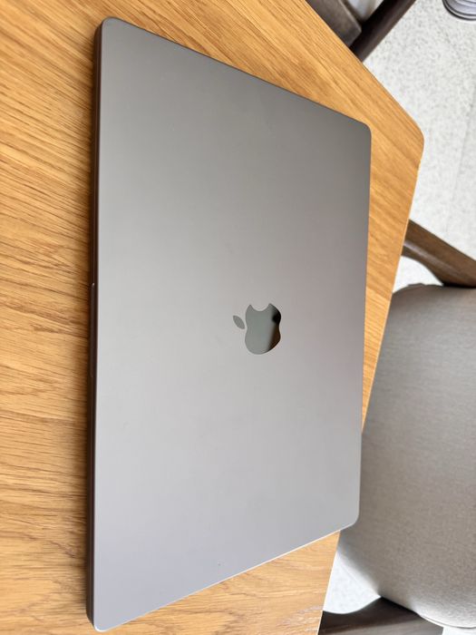 Macbook 16 pro m1