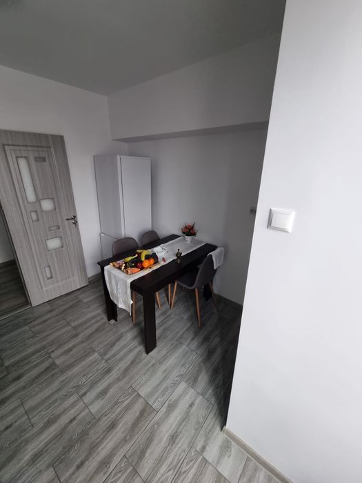 De inchiriat apartament 2 camera zona Ireg