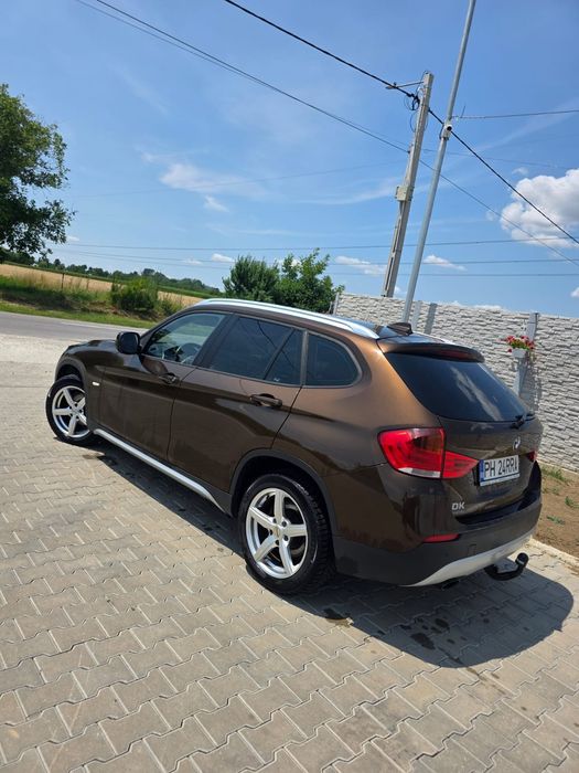 BMW X1 2011 — imagine 4